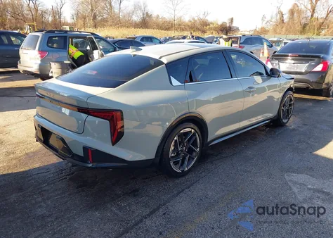 2025 Kia K4 Gt-Line z USA, uszkodzony, nr VIN 3KPFW4DEXSE165036